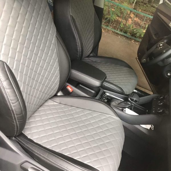 Чехлы Автопилот на Skoda Karoq (2017+) Чехлы Автопилот на Skoda Karoq (2017+)